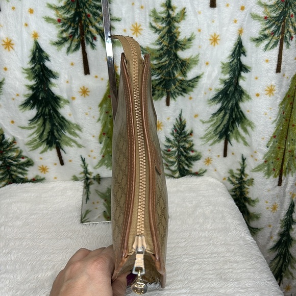 Celine Clutch - Picture 8 of 13